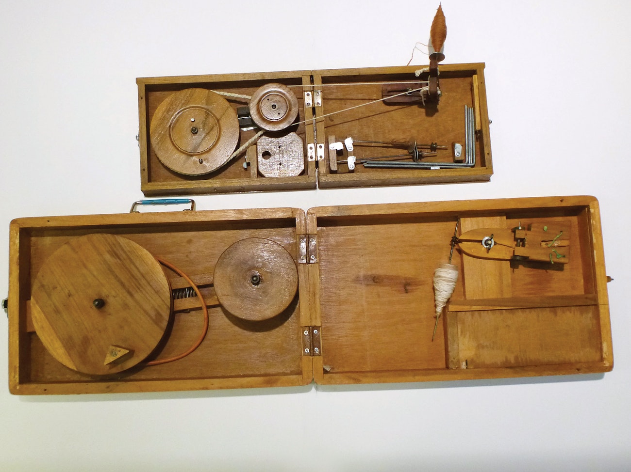 first-steps-in-charkha-spinning-4