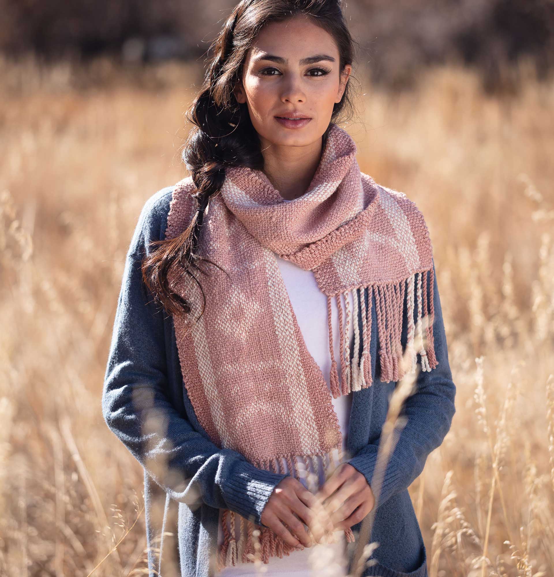 The Study in Pink Scarf Weaving Pattern Image