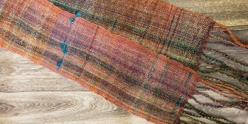 Scarf using handspun yarn