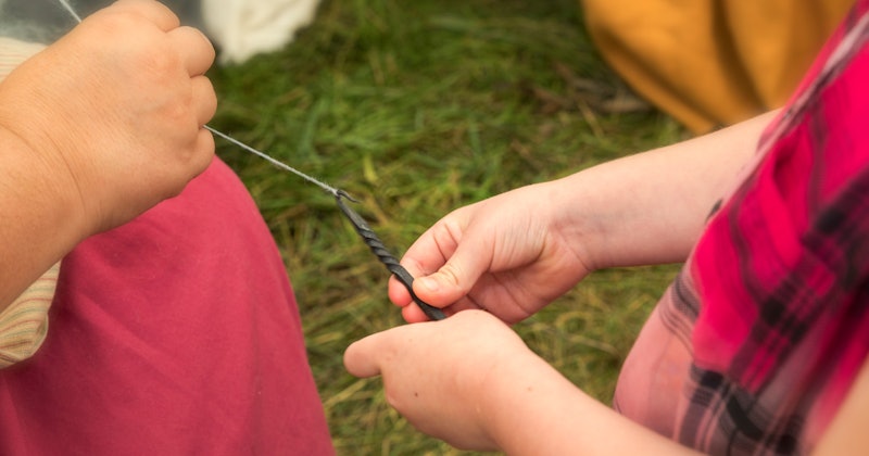 child-spinning-header