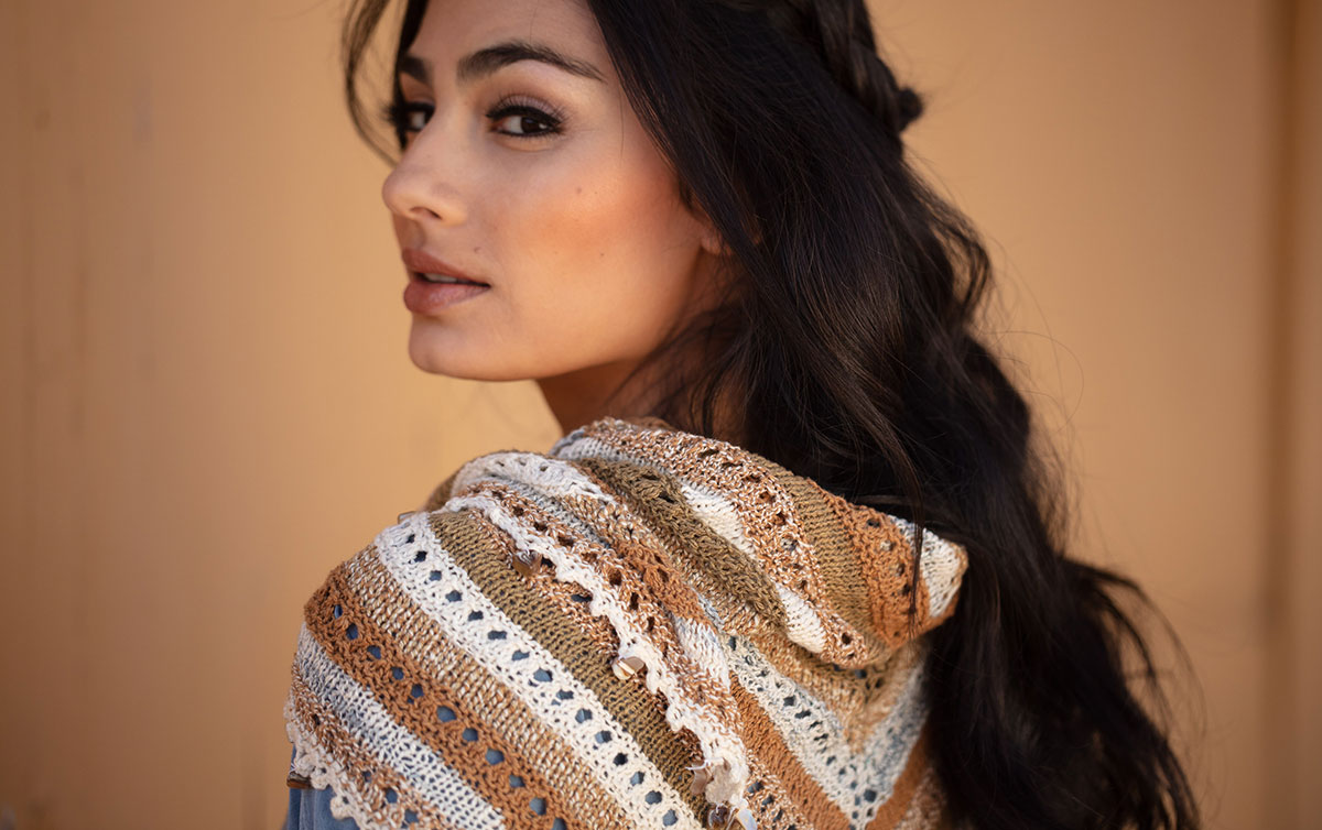 The Chameleon Shawl | Spin Off