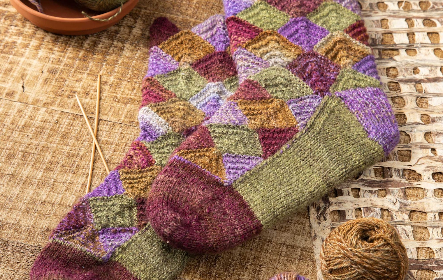 Knit this clever pair of socks by Marcia Weinert, knowing if the day comes when mending the toe or heel won’t suffice, you’ll be able to rip back to the where you began the original sole and work a new one. Photos by Matt Graves