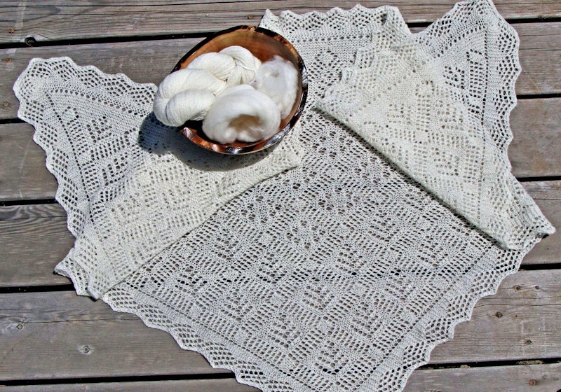 Margo Siebenmorgen spun and knit the “Exclusive Orenburg Shawl” designed by Galina Khmeleva. Photo by Margo Siebenmorgen