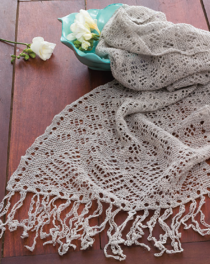 Pine Tree Stole Image