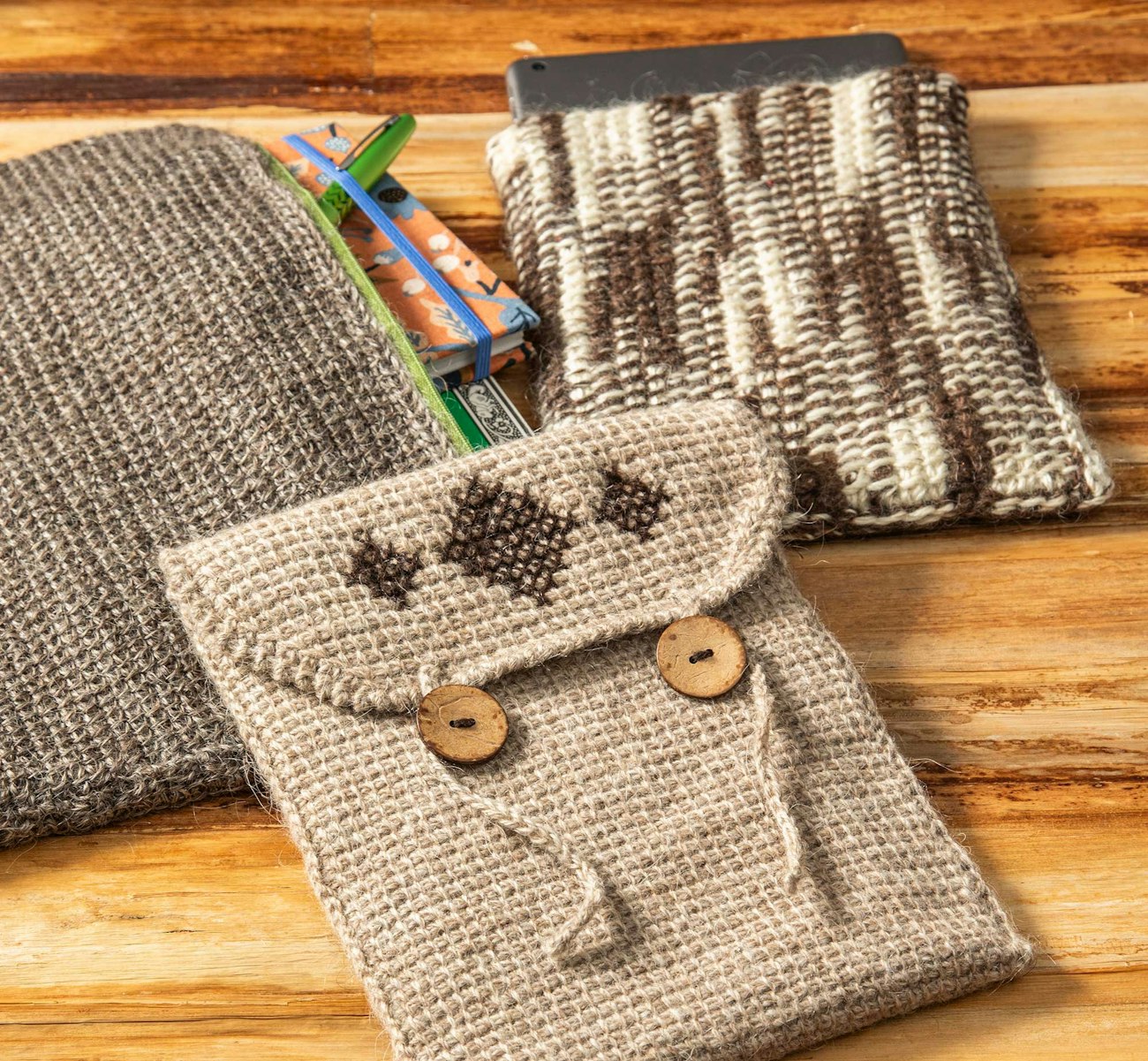 Tunisian Crochet Spin a Cozy Case for Your Tablet or Laptop Spin Off