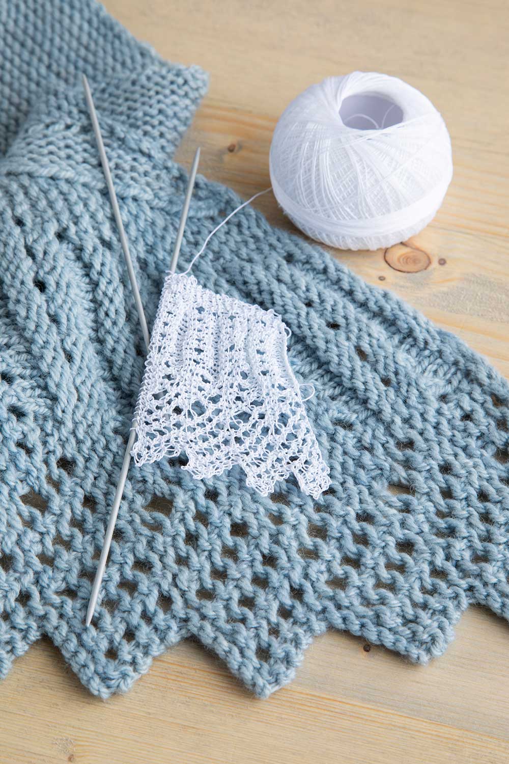 Fluted Lace Shawl Image