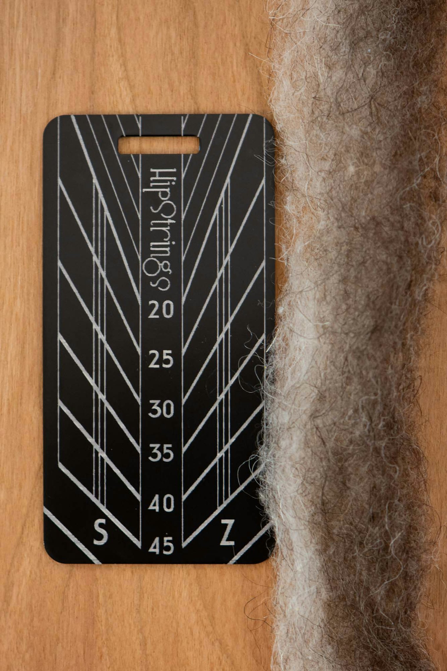Fiber that has no twist will read as zero degrees.