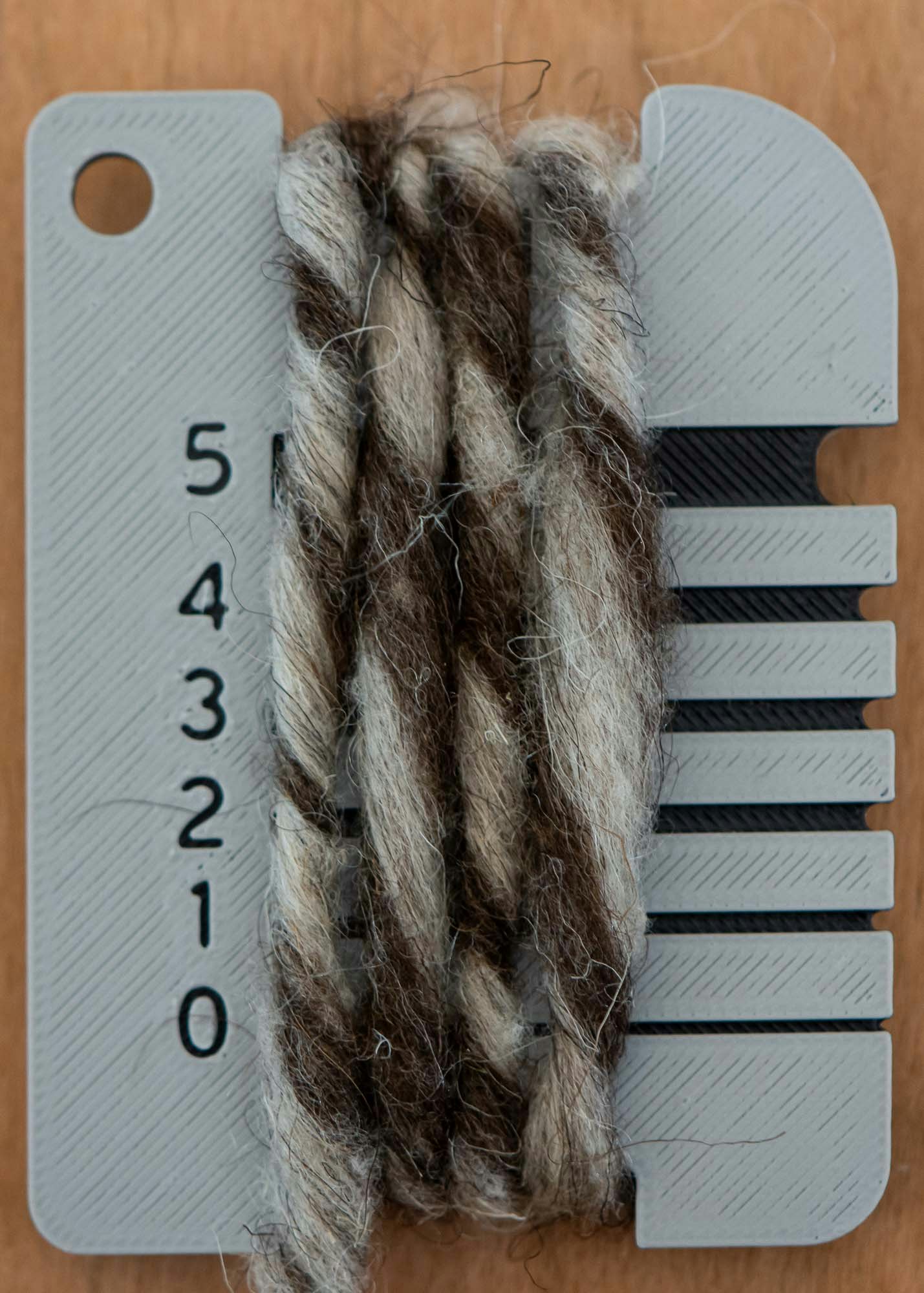Some control cards also include a one-inch notch to let you take more precise wraps per inch measurements.