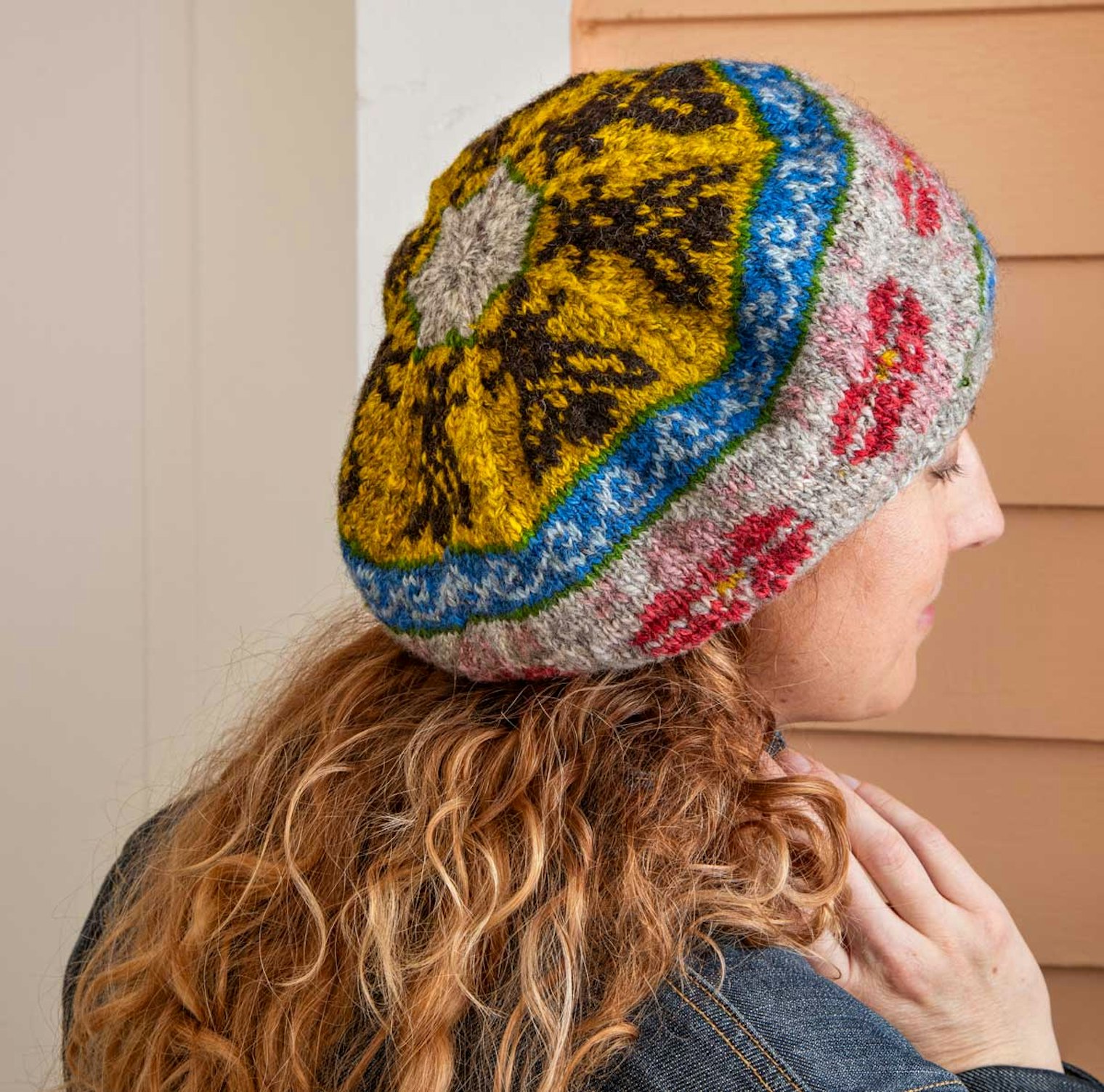 Spin and knit a story with Barbara Kelly-Landry.