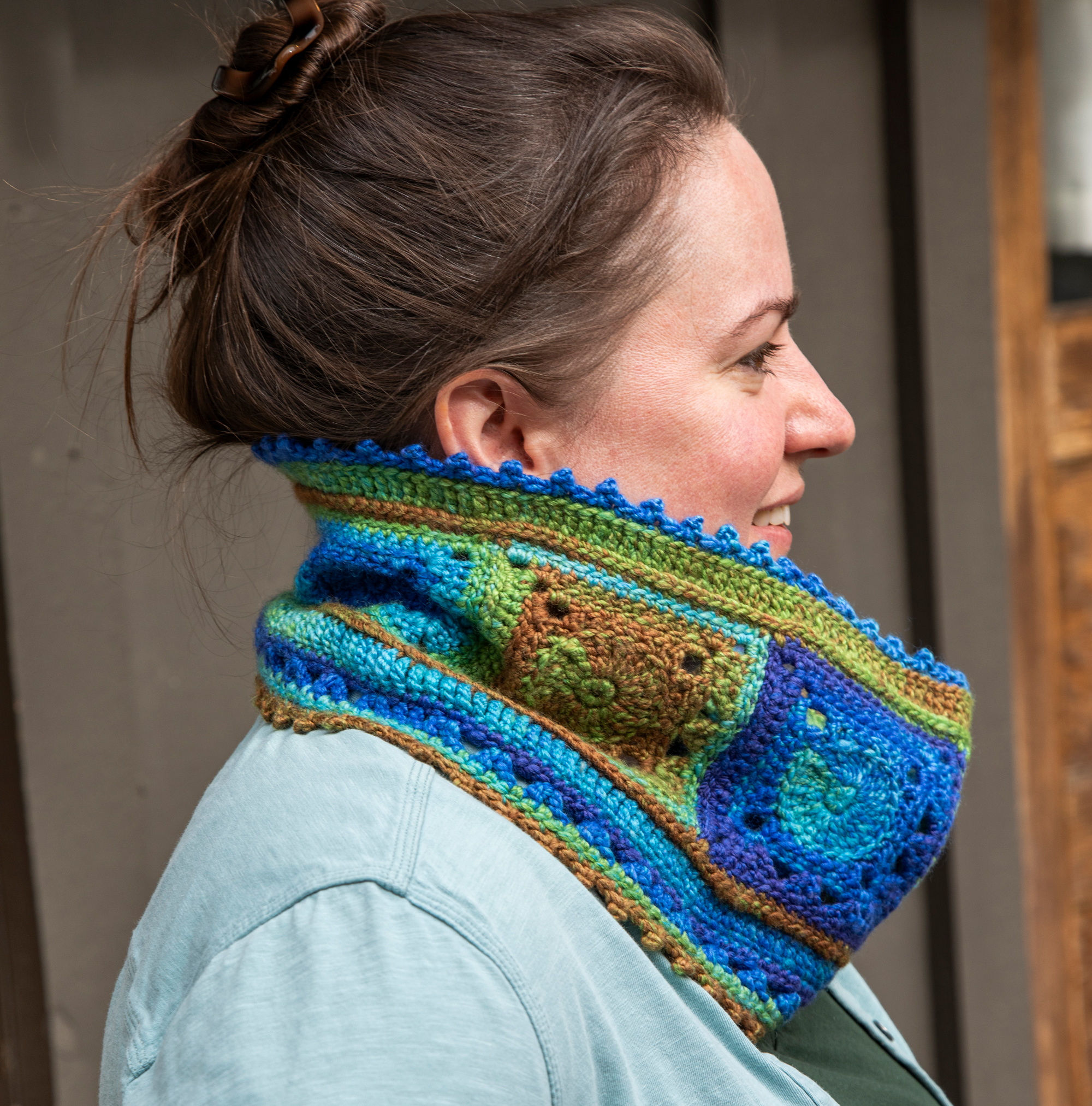 One-Braid Modular Crochet Cowl Image