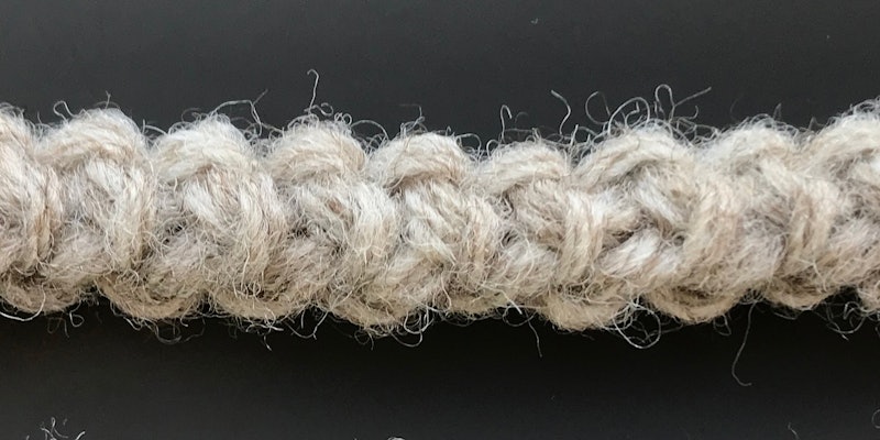 Romanian cord header