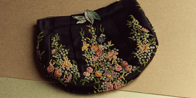 Collecting-Vintage-Handbags-3