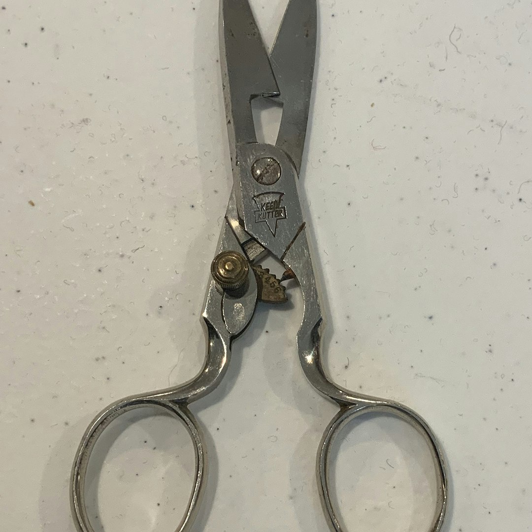 What Is A Buttonhole Scissors at Geraldine Tusing blog
