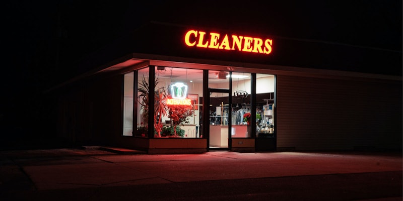 Dry Cleaner