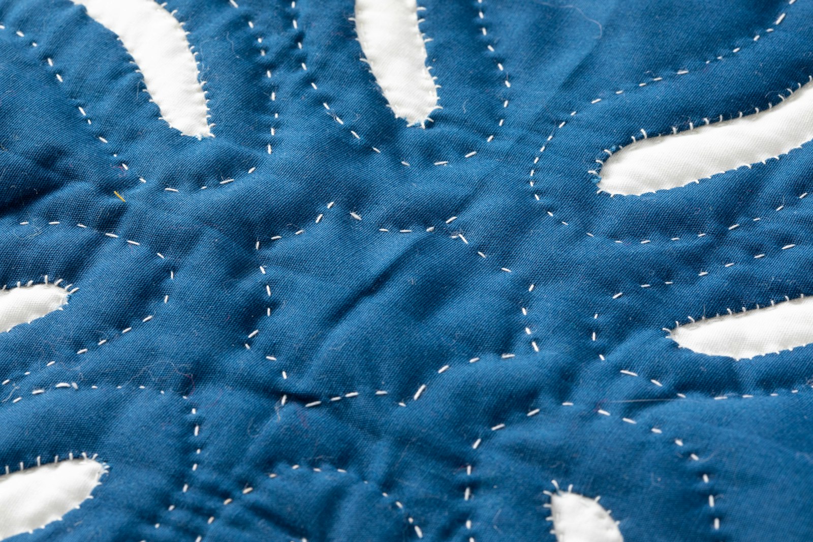 Ulu: Pattern for a Hawaiian Quilted Pillow | PieceWork