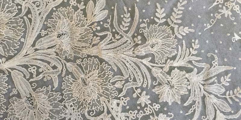 Header_Lace_Detail--CROP