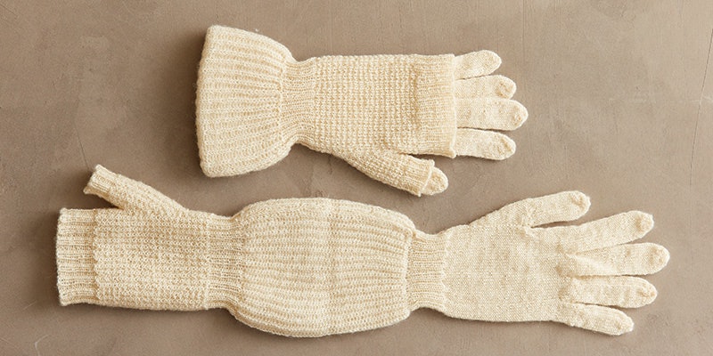 The ingenious construction—a double-layer glove made in fine yarn on fine needles with the lower layer a fully fashioned glove complete with fingers, while the upper one is fully fashioned over the hand but without fingers—will astound family and friends!