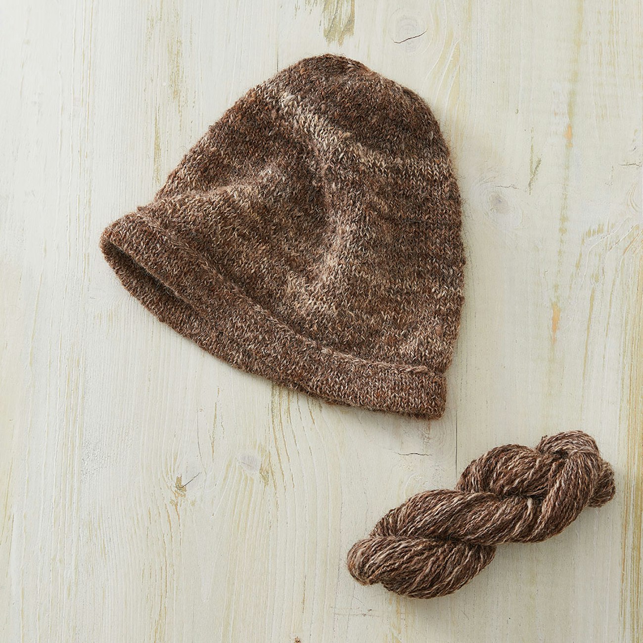 04-Latrine-Hat