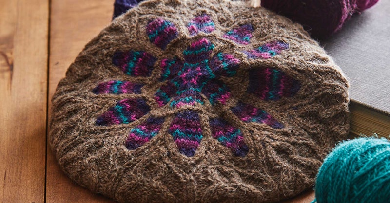 Notre-Dame-Tam-to-Knit-1