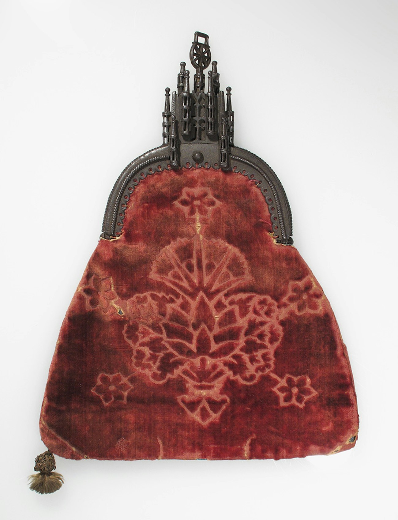 Met-Museum cdi52-121-3s1