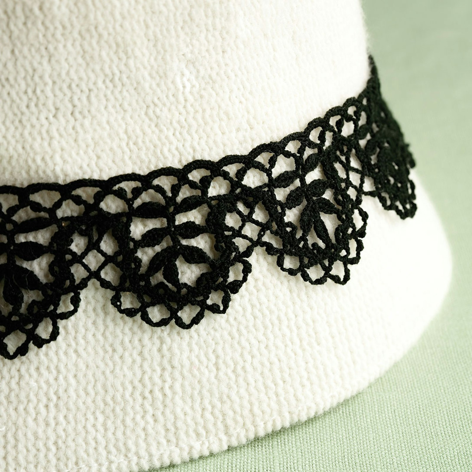 Maltese Edging: A Crocheted-Lace Edging
