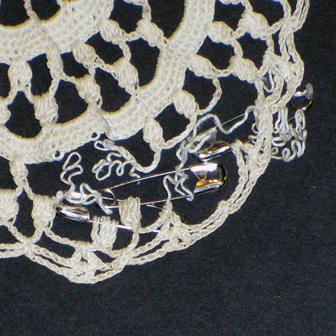 repairing-crocheted-tablecloth-3