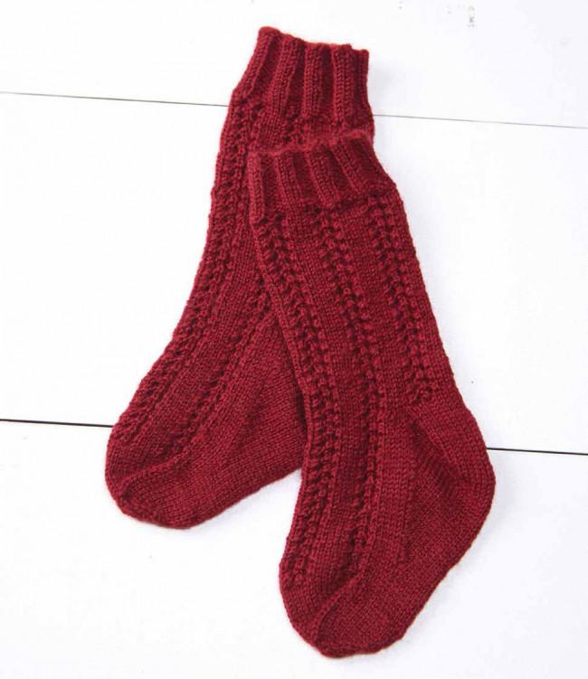1847 Stockings for a Child Knitting Pattern Image
