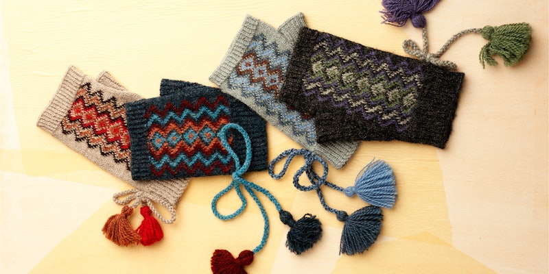 Fingerless Rovaniemi Mittens to Knit by Leena Kariniemi-Alve