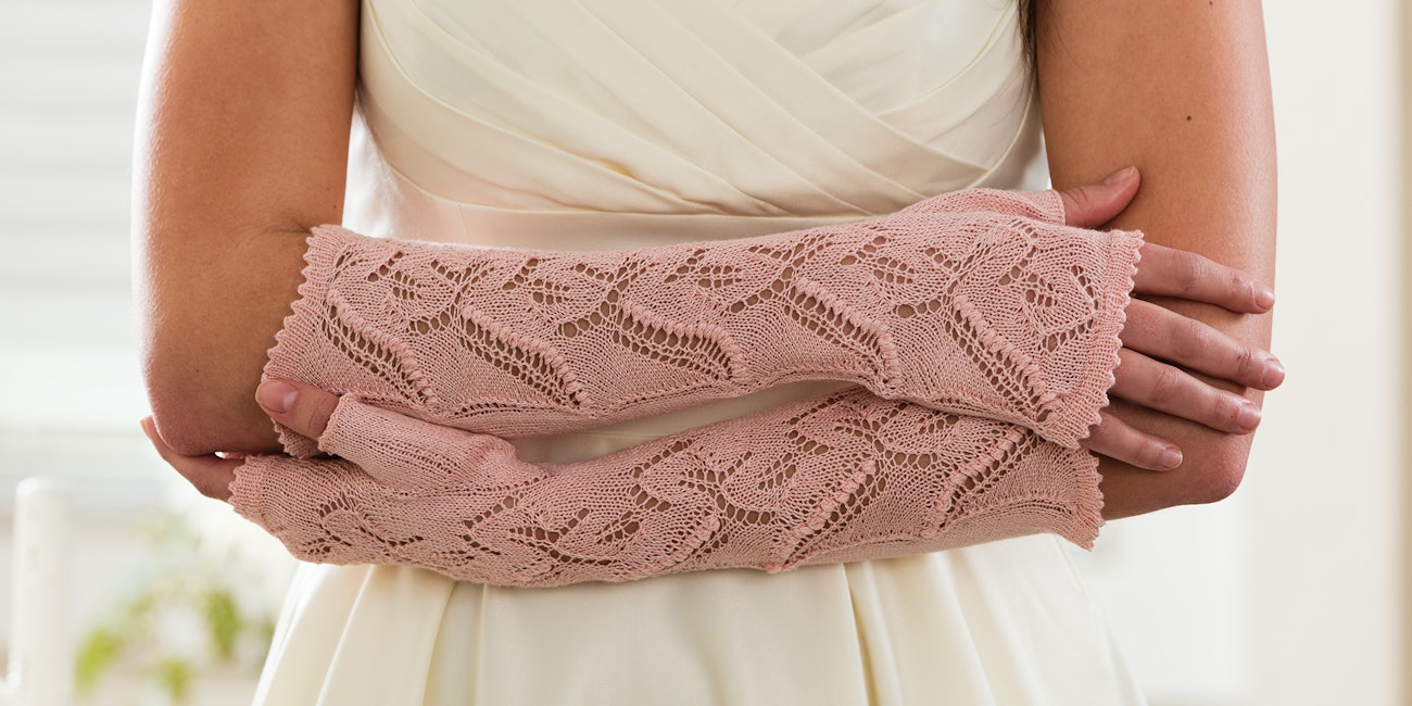 Mehndi-Inspired Wedding Mitts to Knit by Katrina King