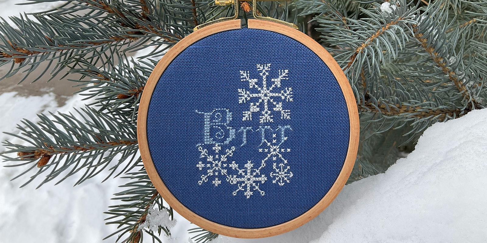 Last Minute Gifts - 12 Days of Christmas Round Ups - Stitches n Scraps