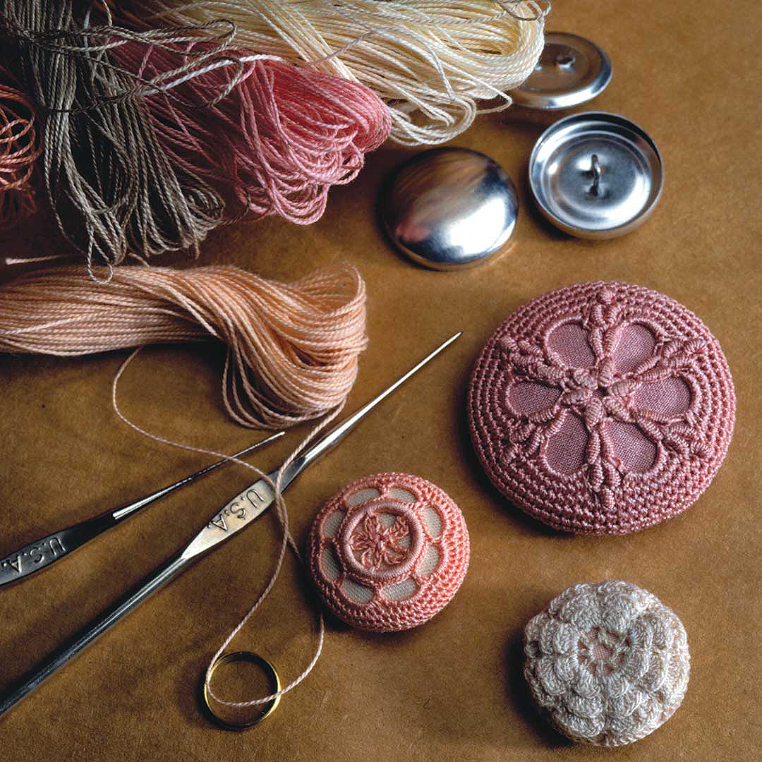 Crochet button discount