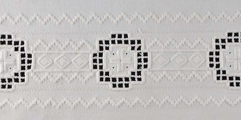 04-1985.028.001-Detail-H-Front