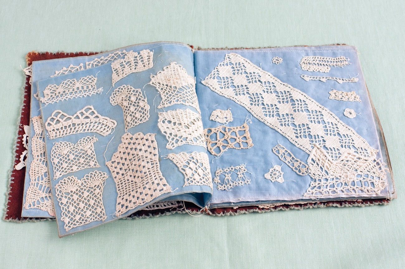 crochet-sample-book-2