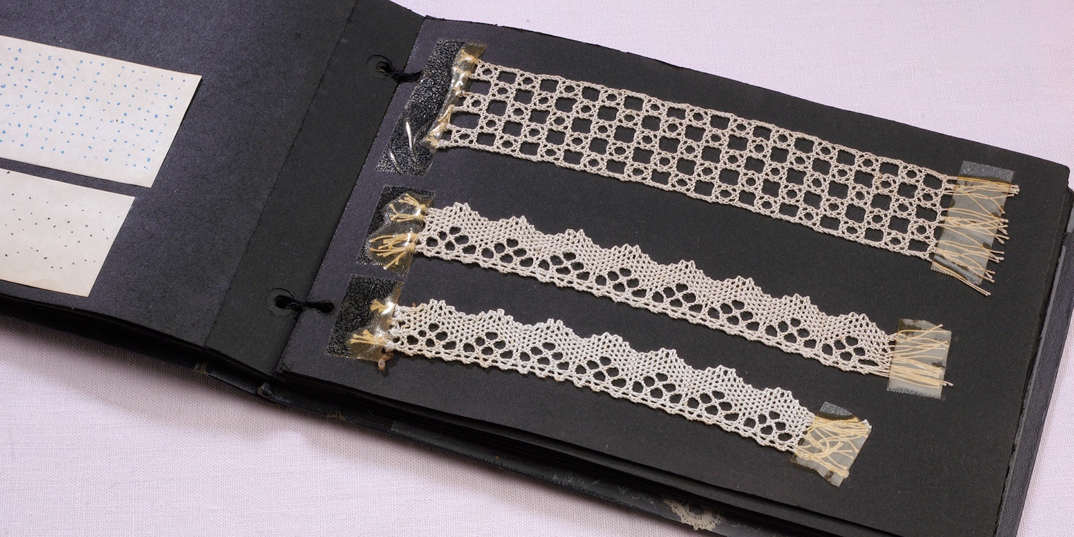 bobbin-lace-sample-book-1
