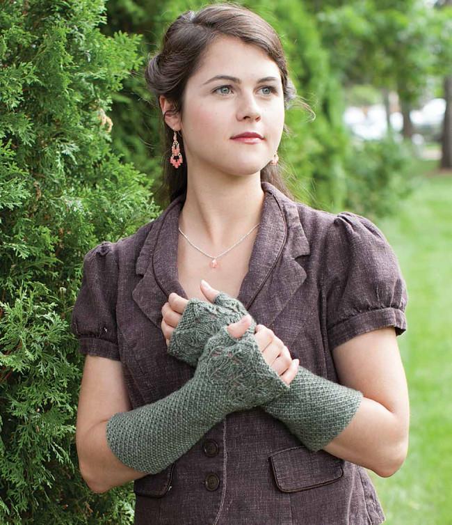 Jane's Barathea Mitts Knitting Pattern Download Image