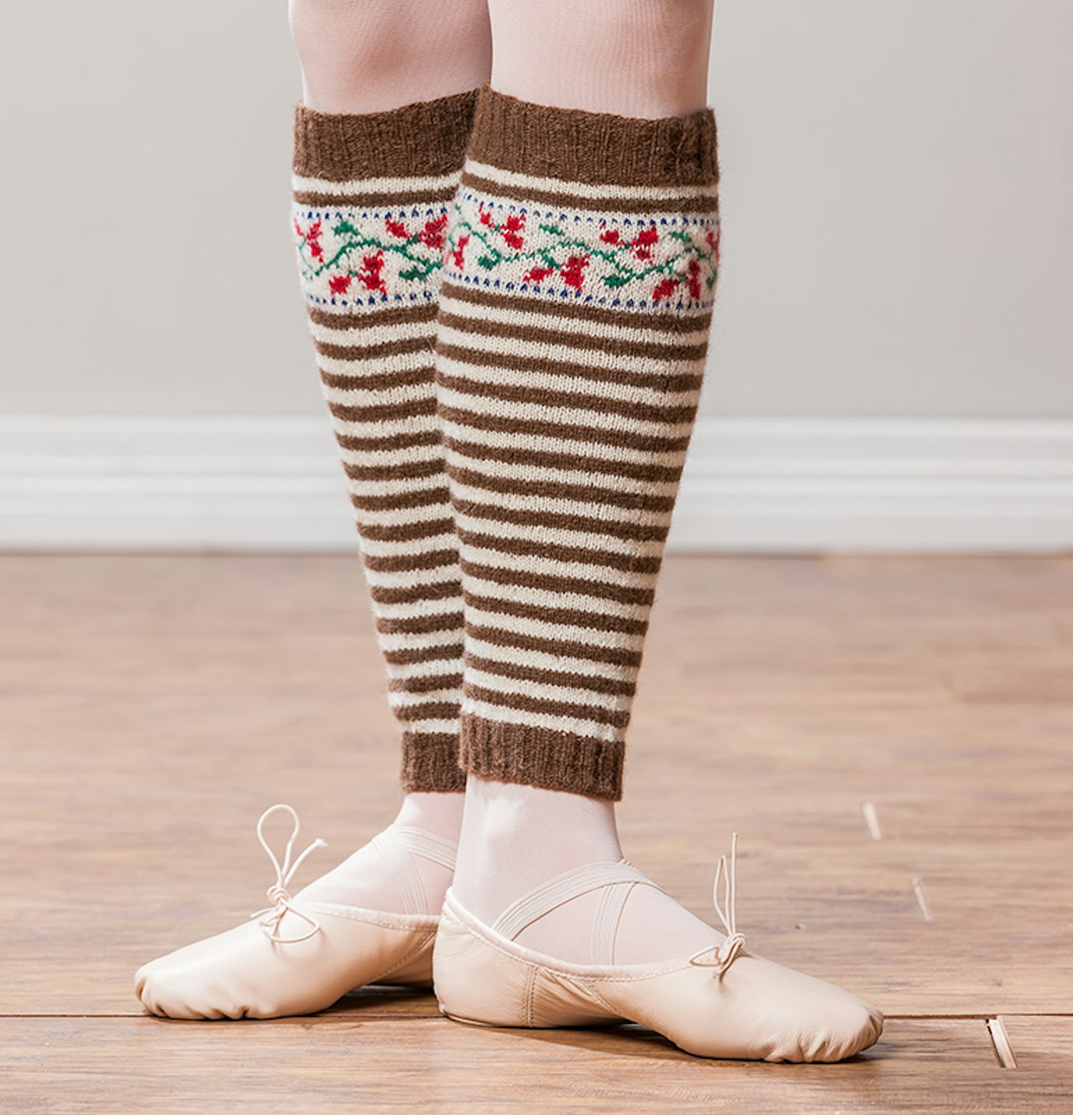 Winter Light Leg Warmers. Find this pattern in the PieceWork Shop 