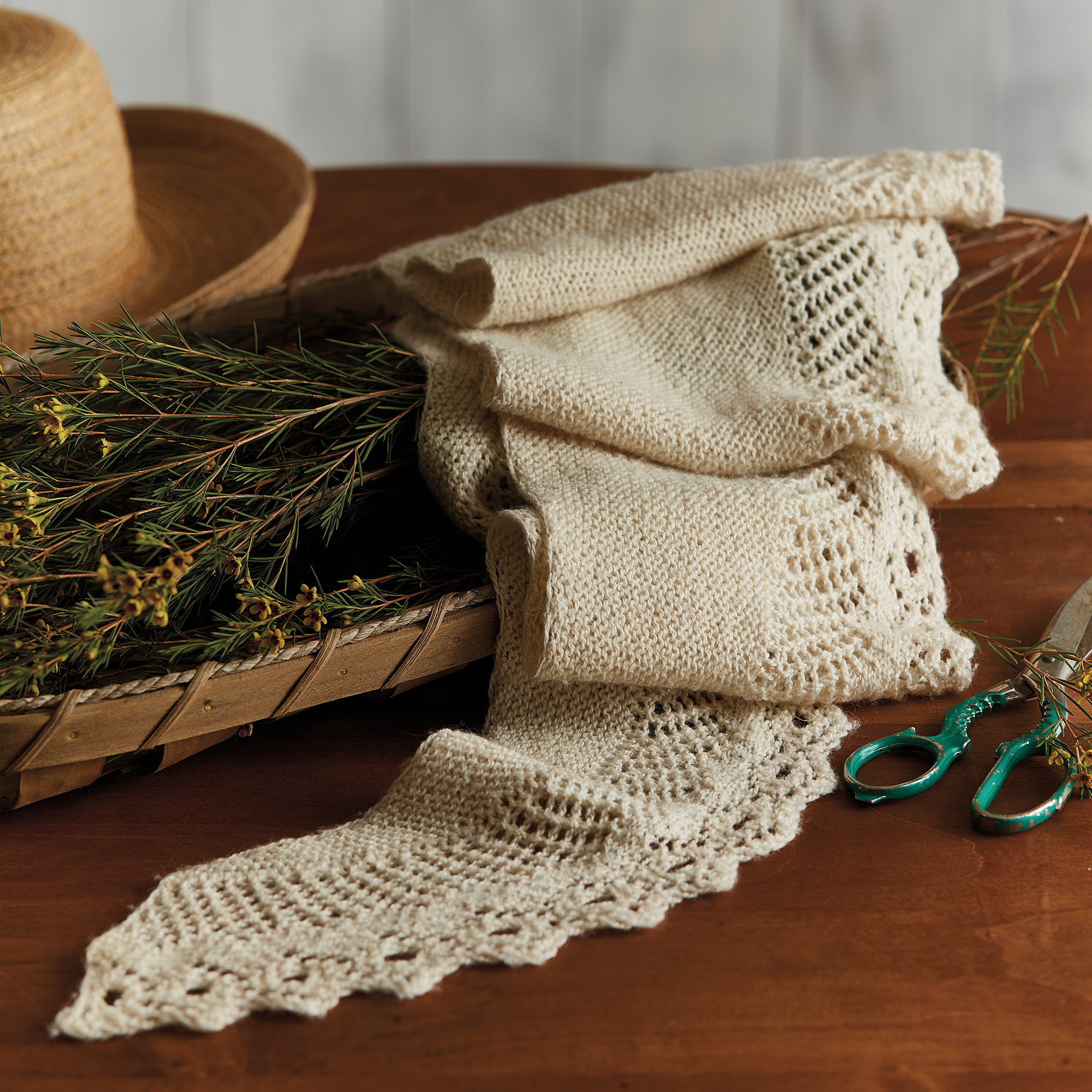 Weldon’s Irish Lace Shawl  Image