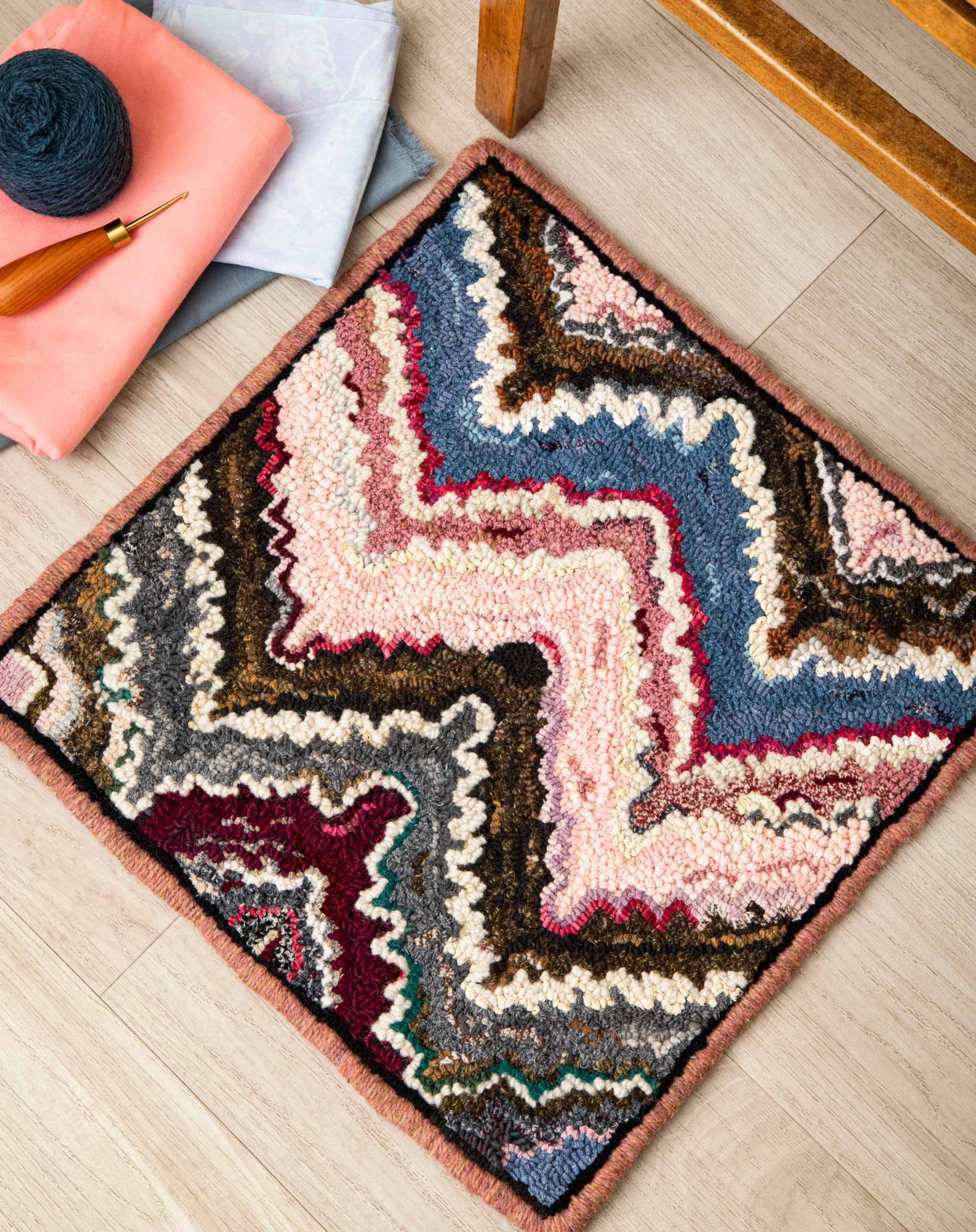 Colonial Revival Style: Humble Rugs in a Grand Setting Image