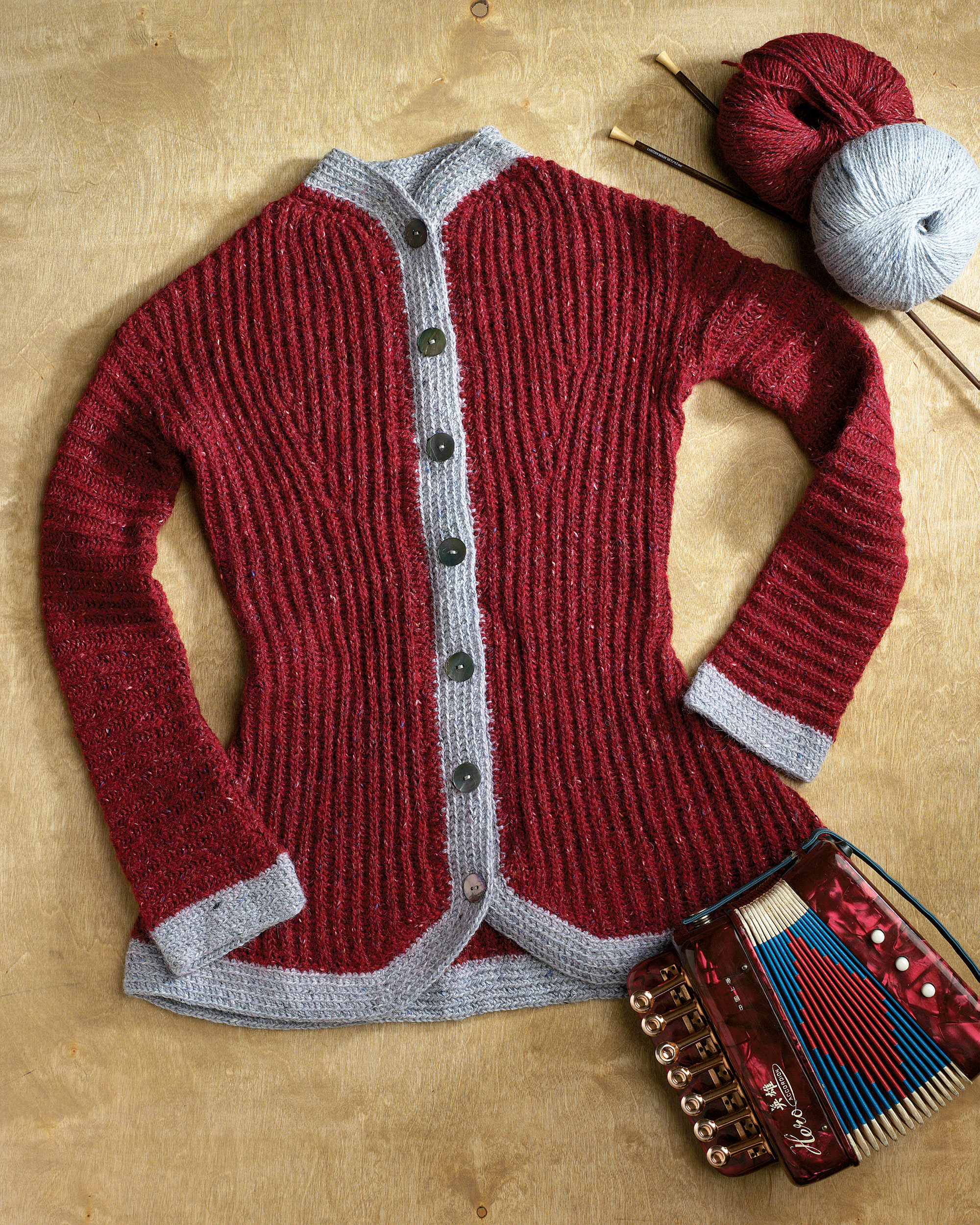 Lady’s Claret Polka in Brioche Stitch Image