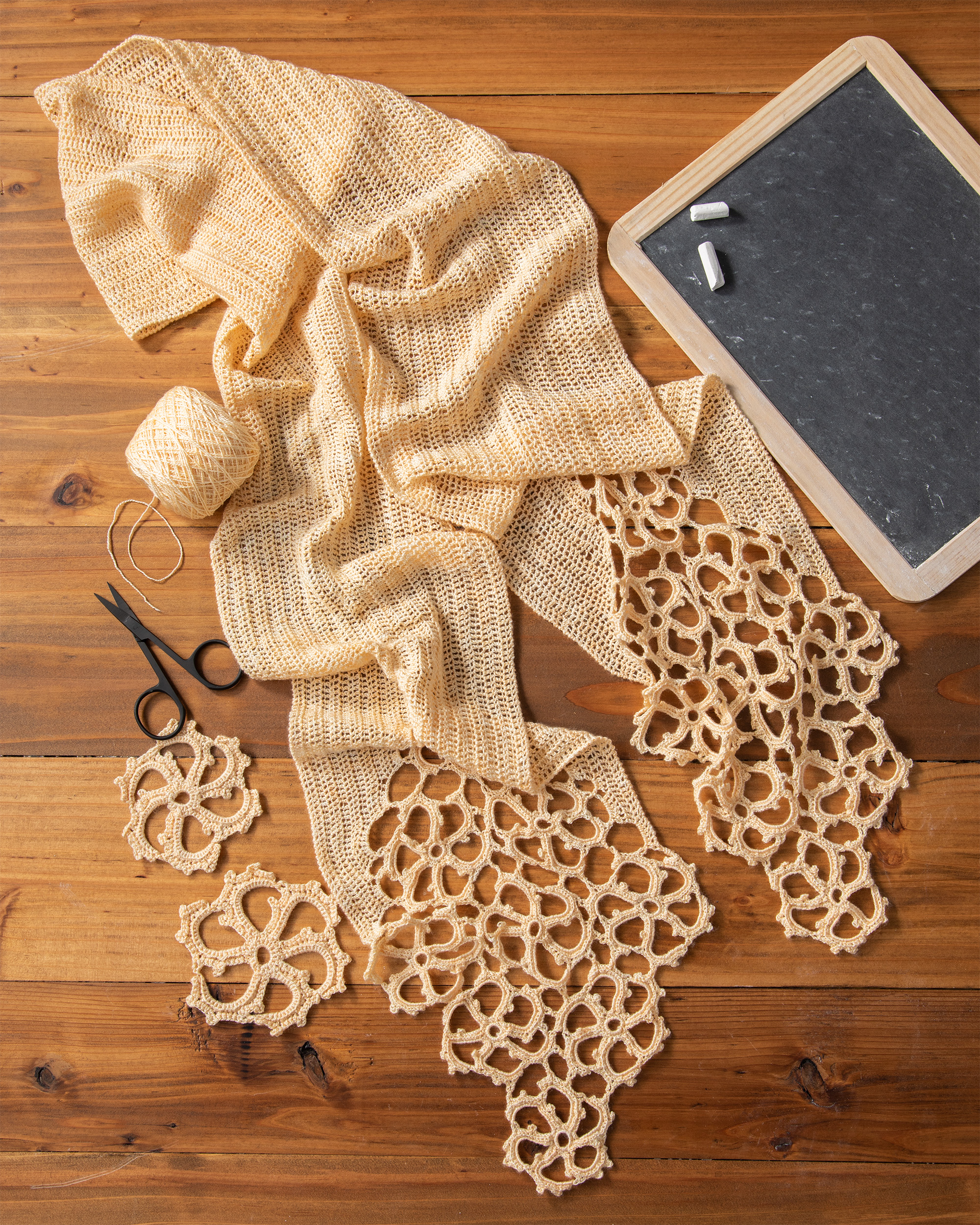 A Pinwheel Scarf Derived from Weldon’s Image