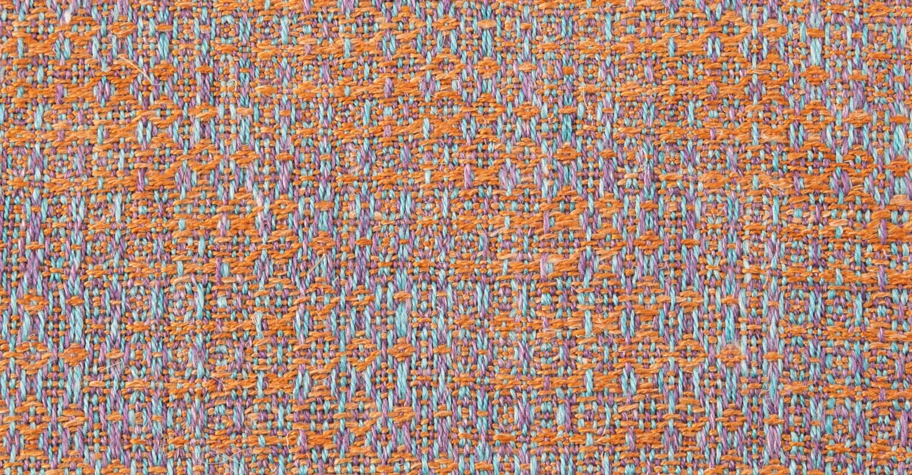 A-Luscious-Blend-from-Sanjo-Silk-5-Advancing-Twill