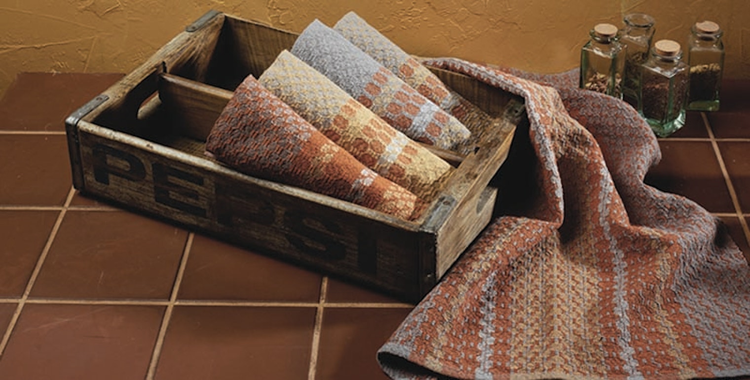 Ms_and_Os_towels_farling_800_x400