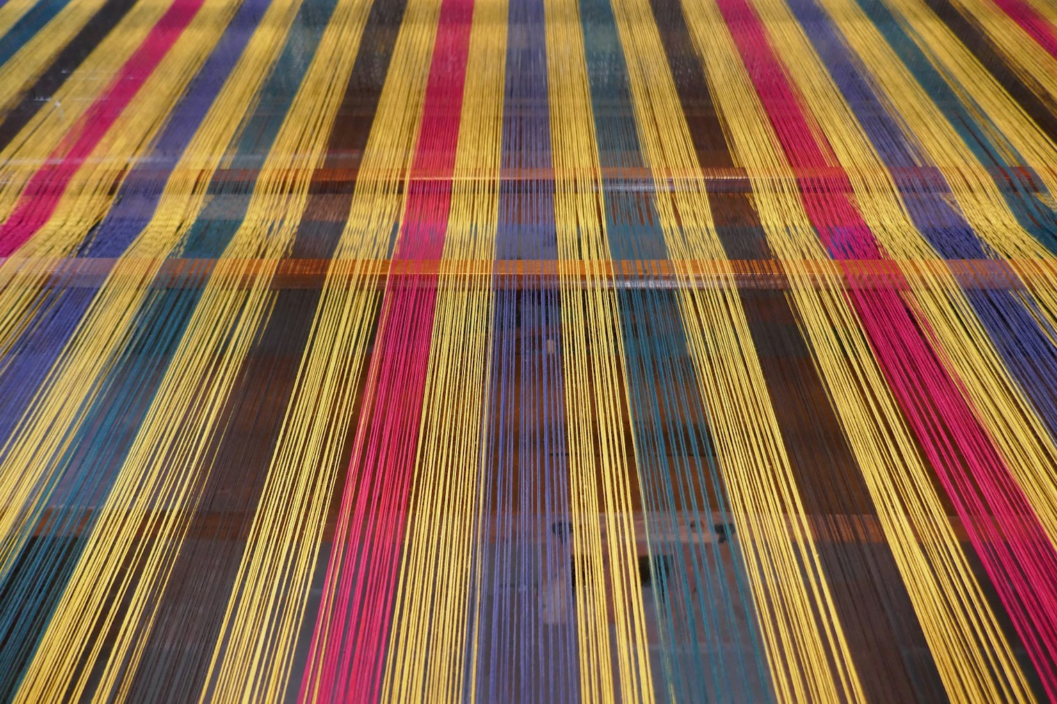 weaving-mill-3778834 1920