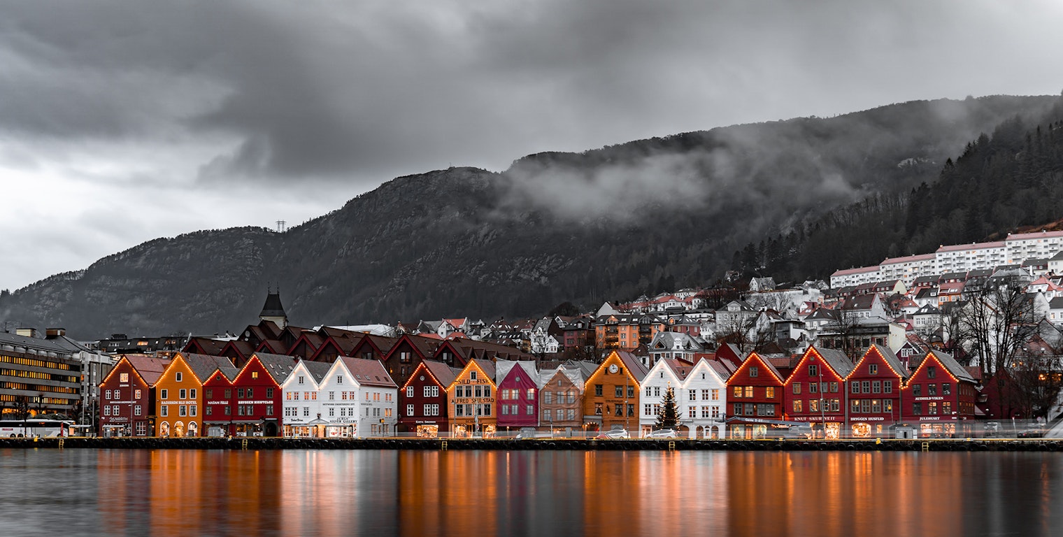 michael-fousert-Norway-unsplash