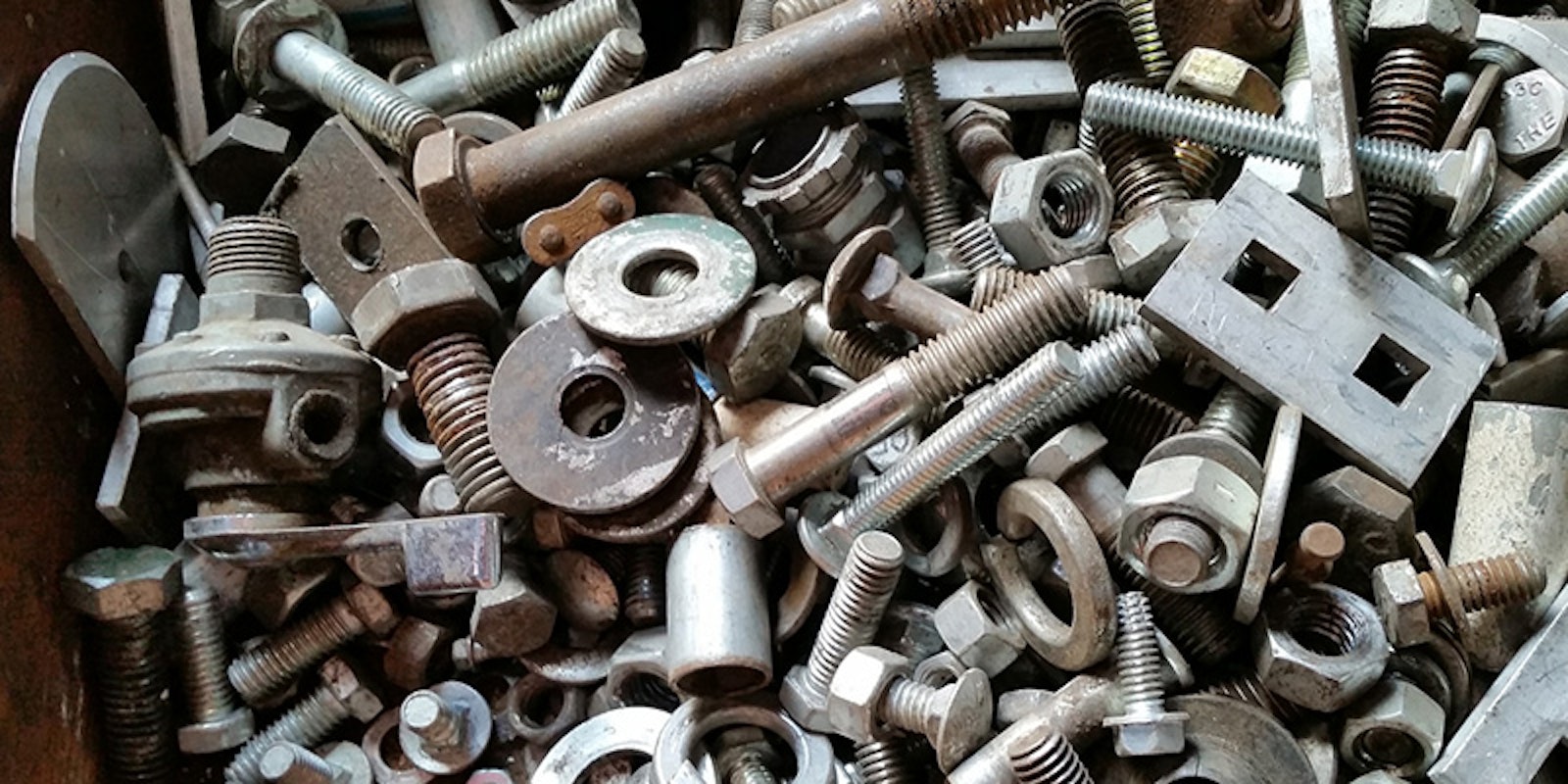 Don’t Look to Me for Weaving Loom Maintenance Advice! Handwoven