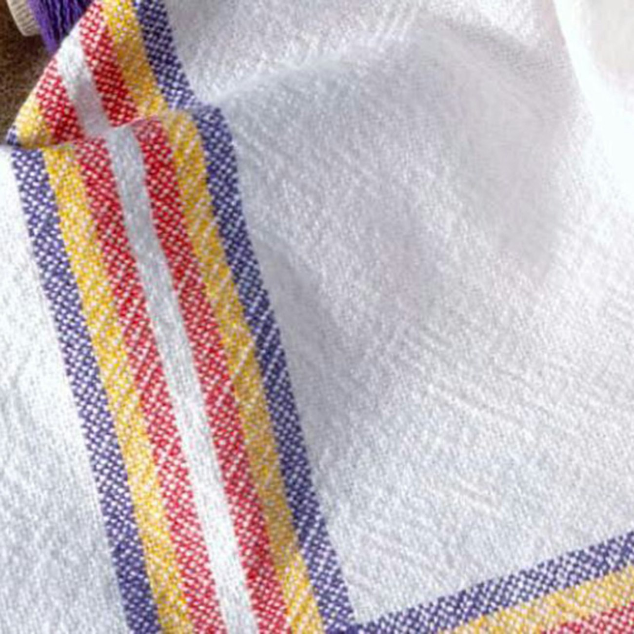 Gaynes 8 2 towels