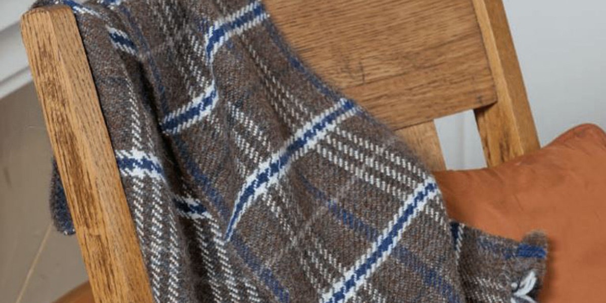header jones scarf jf13