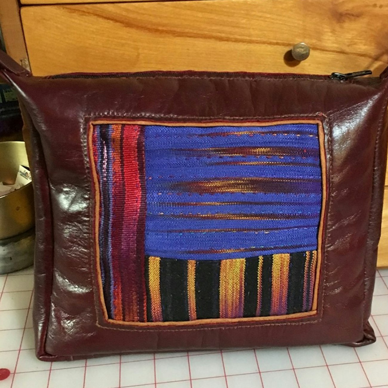 Lamb stitches bag