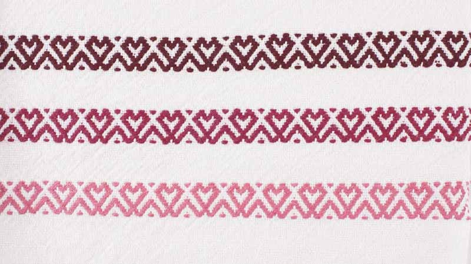 ePattern Swedish Weave Towels Heart Chain - Leisure Arts