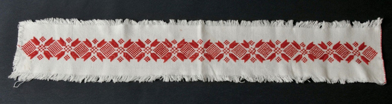 Norwegian-Kitchen-Linens-2